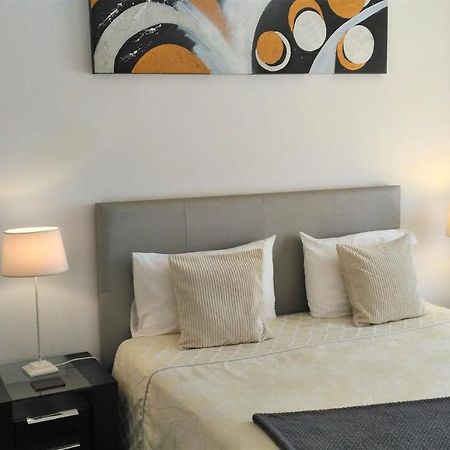 Suites Inn ลากอส ภายนอก รูปภาพ