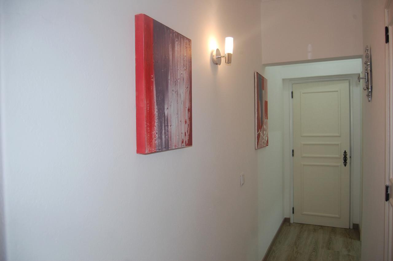 Suites Inn ลากอส ภายนอก รูปภาพ
