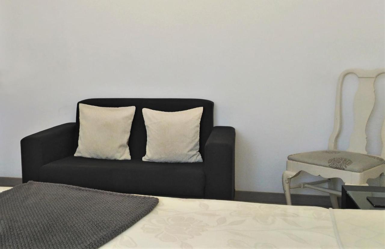 Suites Inn ลากอส ภายนอก รูปภาพ